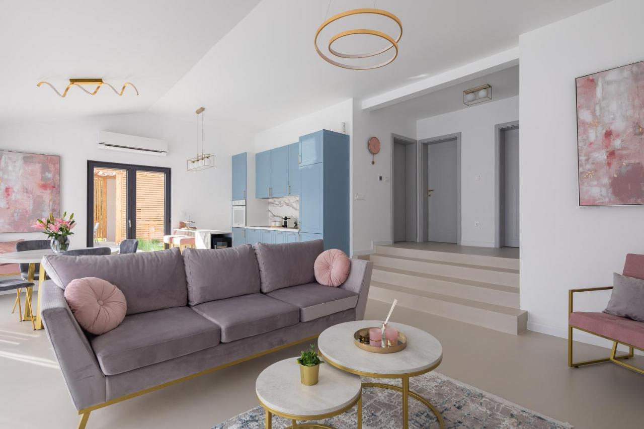 Bandelli Villas Oklaj Экстерьер фото