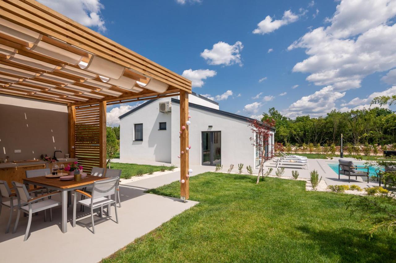 Bandelli Villas Oklaj Экстерьер фото