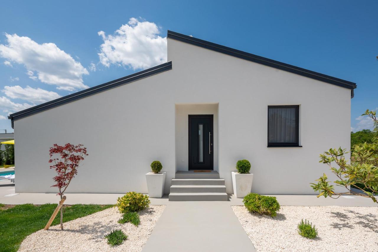 Bandelli Villas Oklaj Экстерьер фото