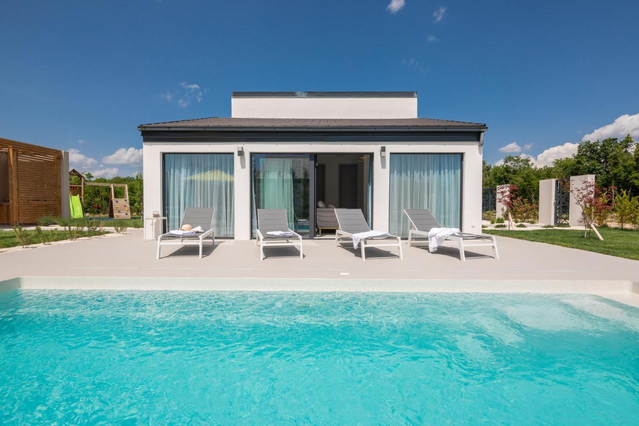 Bandelli Villas Oklaj Экстерьер фото