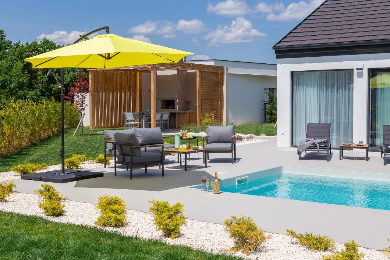 Bandelli Villas Oklaj Экстерьер фото