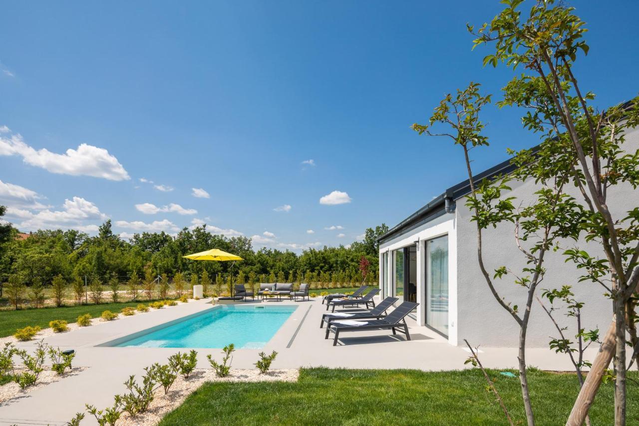 Bandelli Villas Oklaj Экстерьер фото