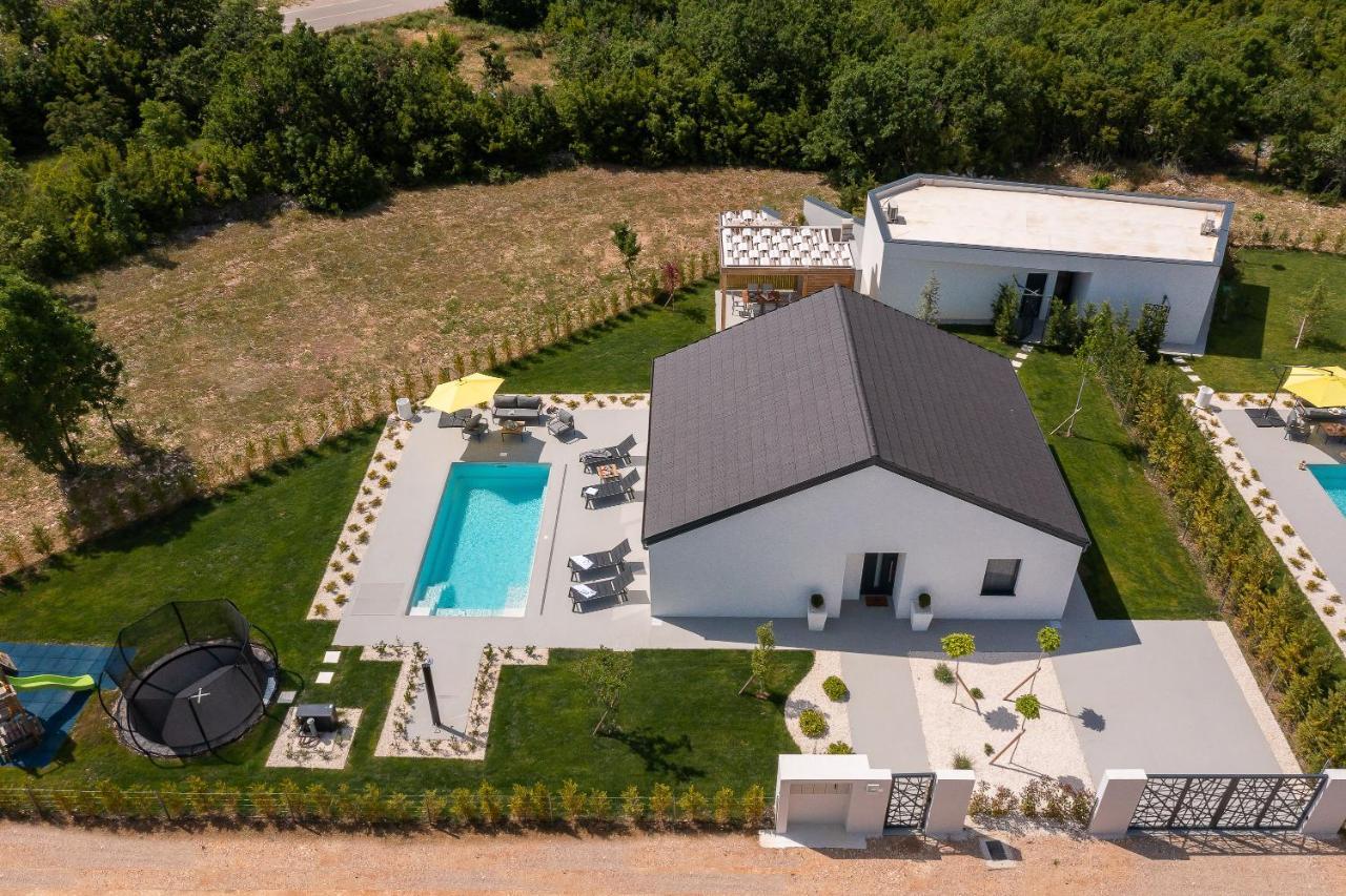 Bandelli Villas Oklaj Экстерьер фото