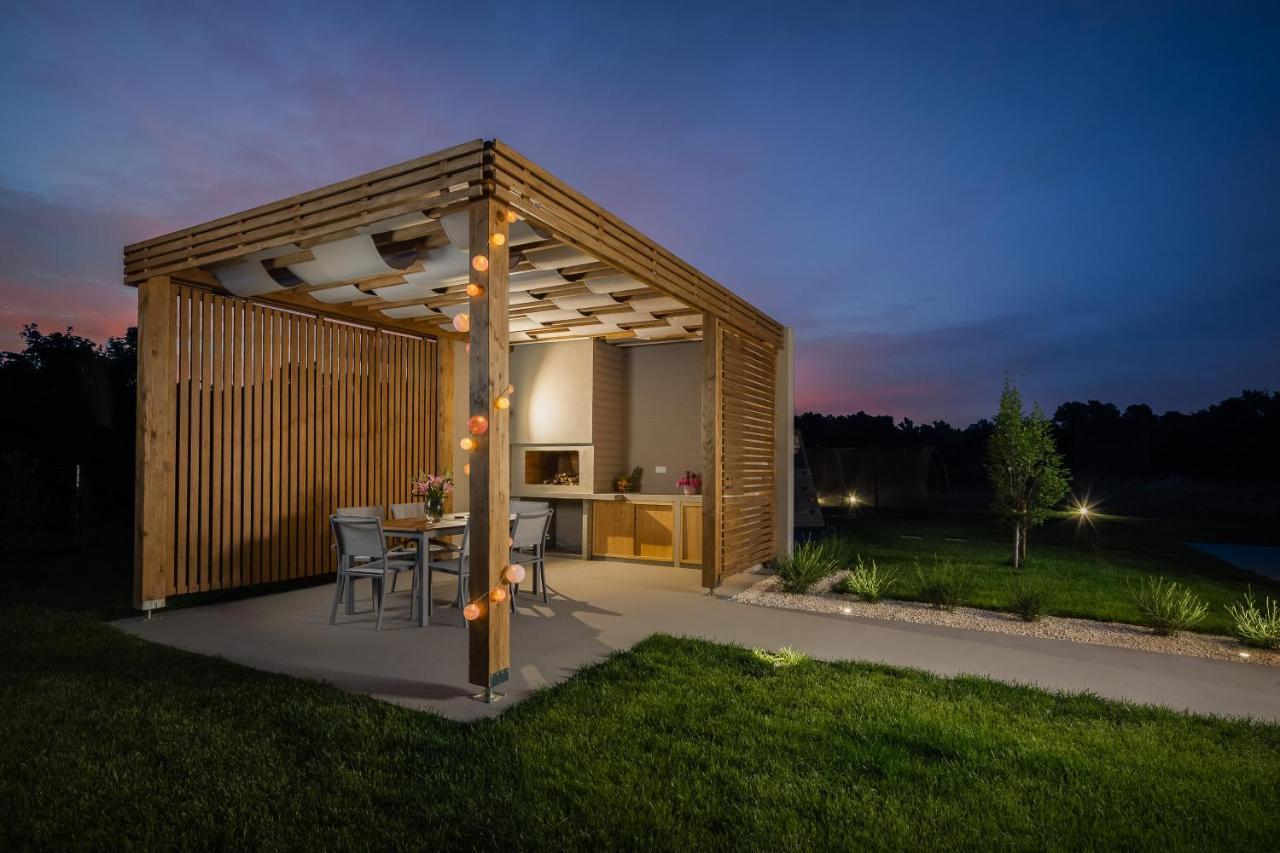 Bandelli Villas Oklaj Экстерьер фото